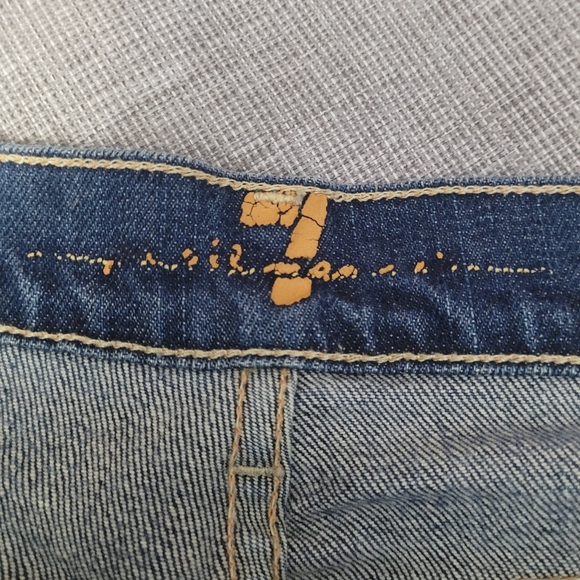 7 FOR ALL MANKIND  WOMEN'S  FLARE JEANS - Picture 4 of 7